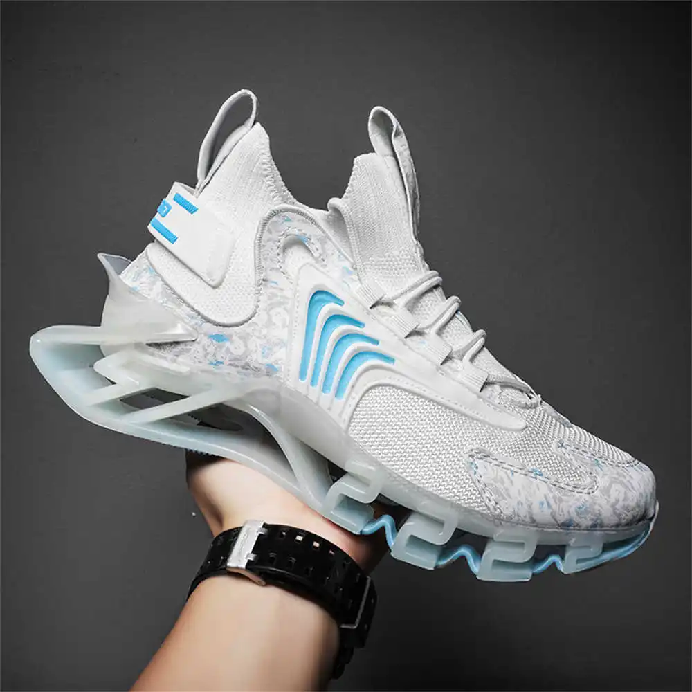 Streetwear Girl Brand - Blaue Slipon-lange rosa Stiefel, hellgrüne Sneakers,