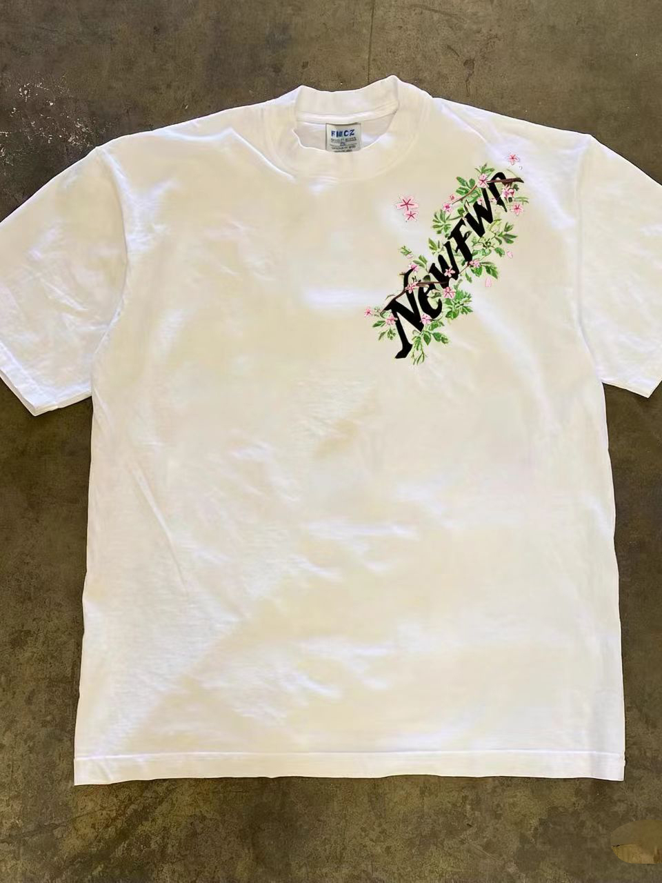 Streetwear Brand With Flowers - Amerikanischer Stil, Blumendruck, reine Baumwolle, kurzärmeliges