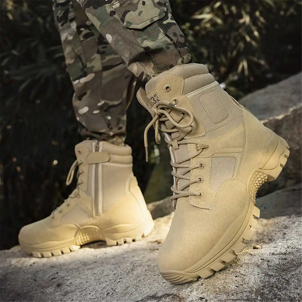 Rutschfeste Wanderstiefel aus  – Streetwear Brand Model Bewertung und Preis