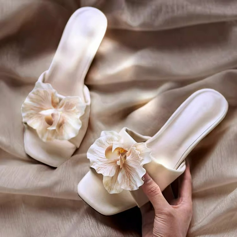 Marken-Damensandalen 2026 Somm – Streetwear Brand With Flowers Bewertung und Preis