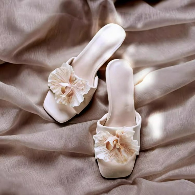 Marken-Damensandalen 2026 Somm – Streetwear Brand With Flowers Bewertung und Preis