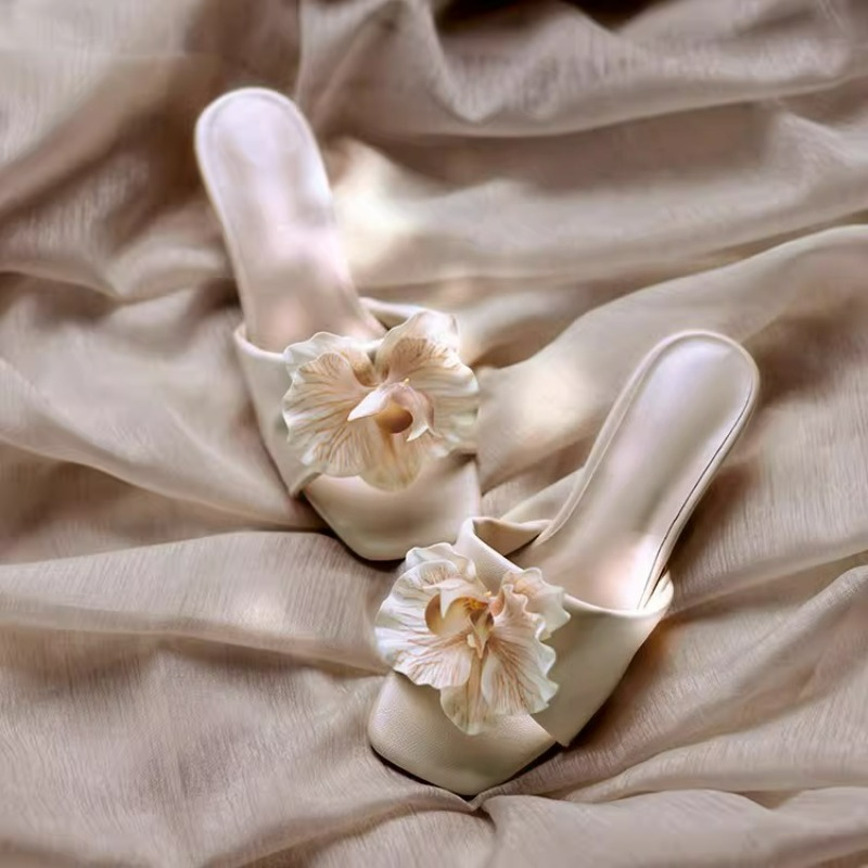Marken-Damensandalen 2026 Somm – Streetwear Brand With Flowers Bewertung und Preis